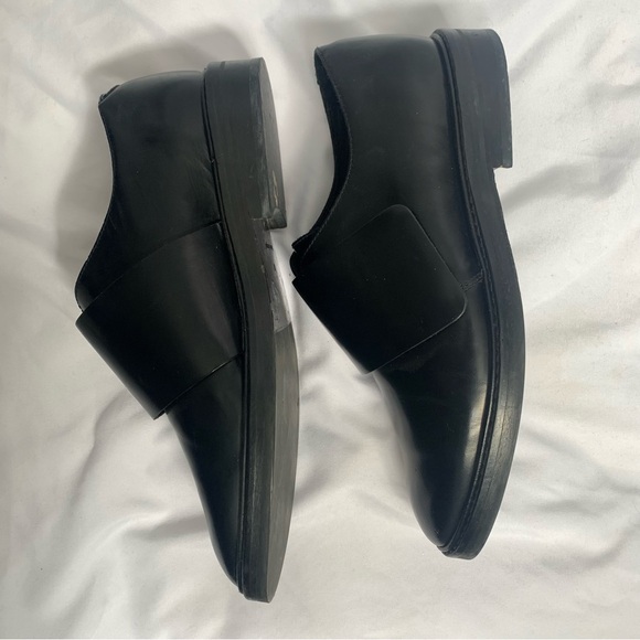 COS Wrap-Over Leather Brogues - Picture 5 of 9